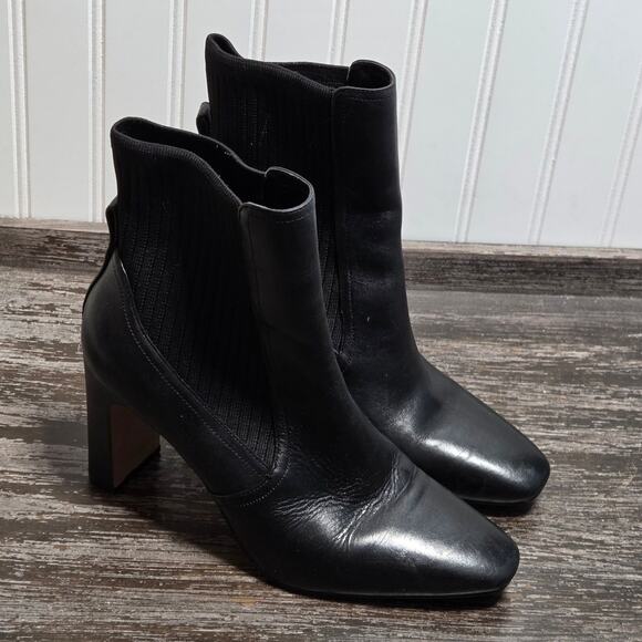 Vince Camuto Women's Black Leather Slip On High Heel Ankle Boots Size 9.5 - Picture 3 of 7